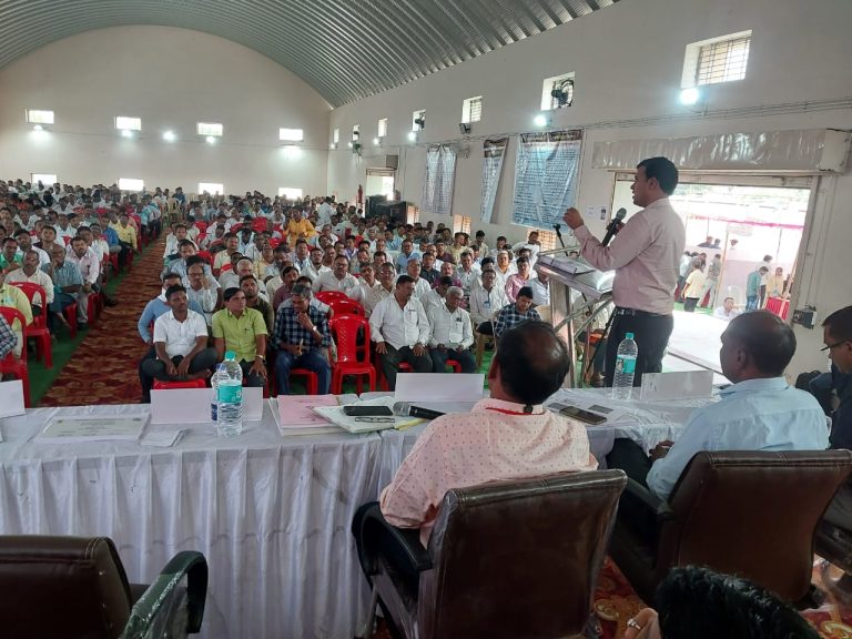 मतदान अधिकाऱ्यांनी मतदानाची प्रक्रिया अचूकपणे पार पाडावे – शैलेश लाहोटी